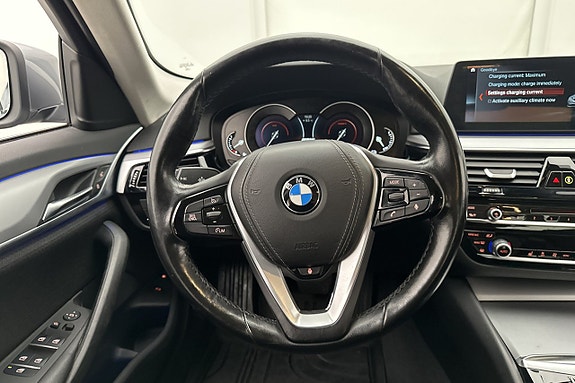 BMW 530e 10 of 27