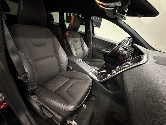 Volvo XC60 9 of 27