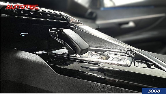 Peugeot 3008 16 of 25
