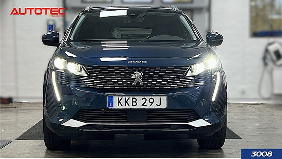Peugeot 3008 2 of 5