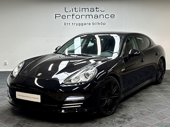 Porsche Panamera 4
