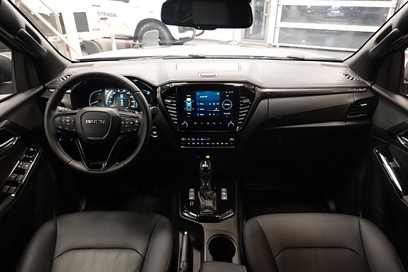 Isuzu D-max 13 of 13