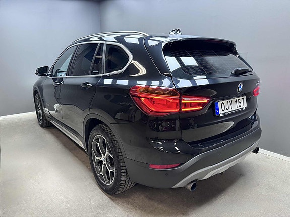 BMW X1 5 of 5