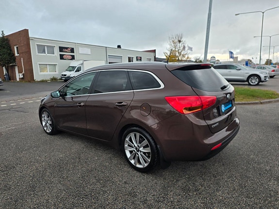 Kia Ceed 7 of 10
