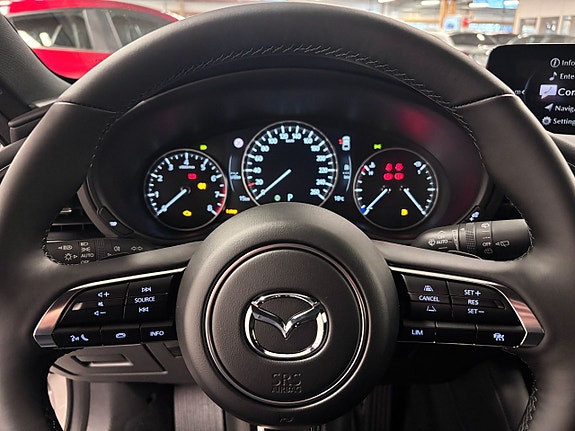 Mazda 3 8 of 15