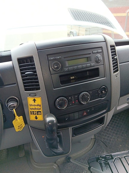 Mercedes-Benz Sprinter 316 8 of 10