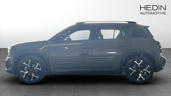 Renault 4 E-Tech 18 of 30