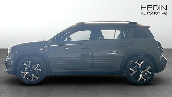 Renault 4 E-Tech 20 of 30