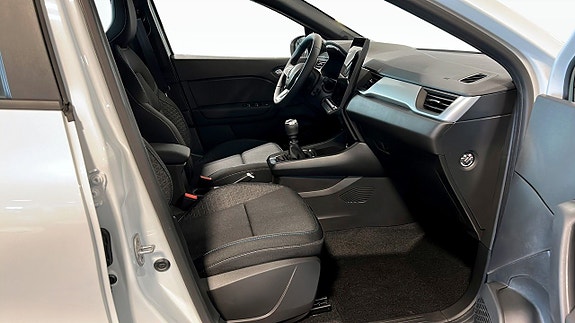 Renault Captur 12 of 30