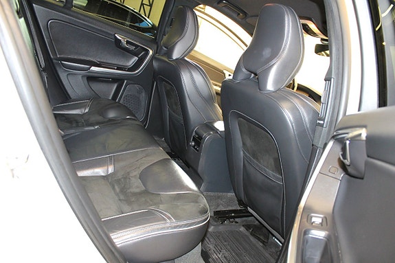 Volvo V60 16 of 20