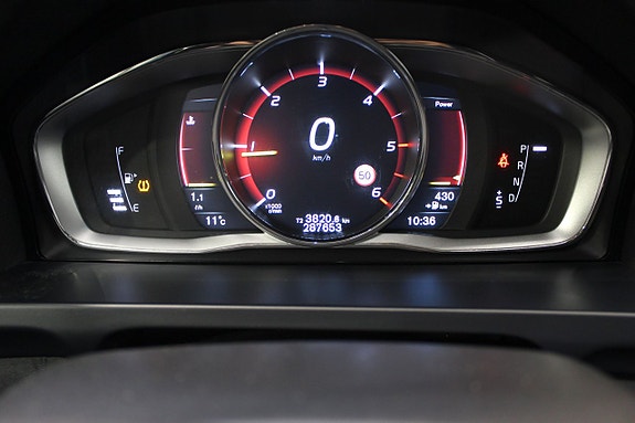 Volvo V60 17 of 20