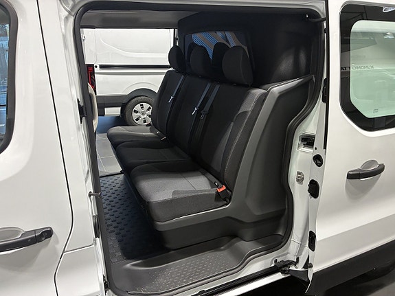 Nissan Primastar 6 of 9