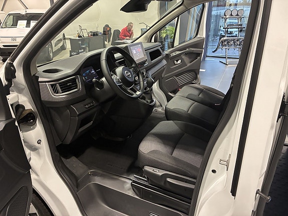 Nissan Primastar 7 of 9