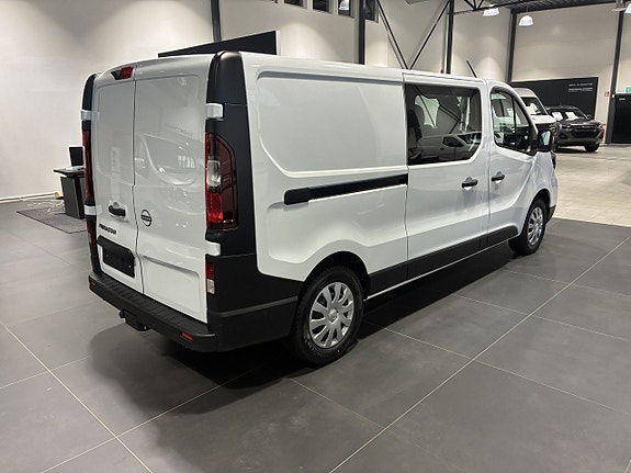 Nissan Primastar 4 of 9