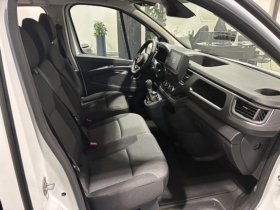 Nissan Primastar 5 of 9