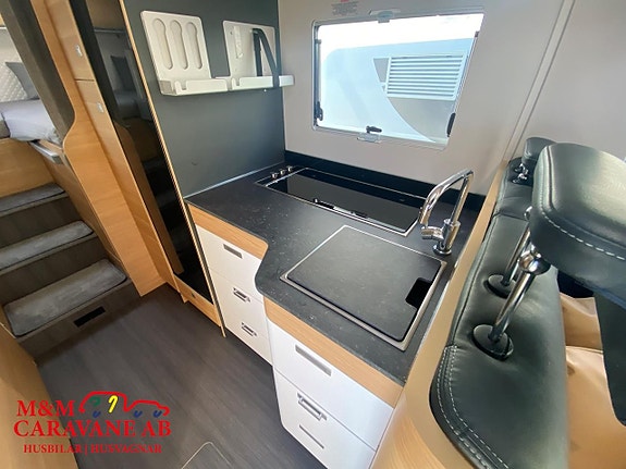Adria Coral XL 660 SL Långbädd/Hydr.stödben/Solcell/Alde 5 of 9