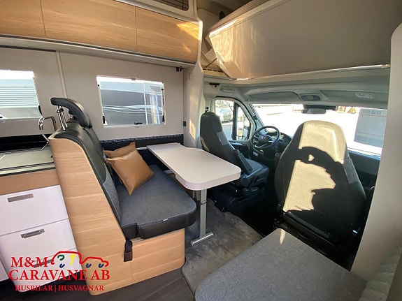 Adria Coral XL 660 SL Långbädd/Hydr.stödben/Solcell/Alde 3 of 9
