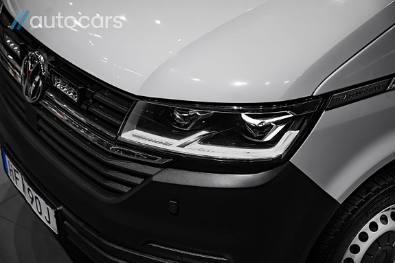 Volkswagen Transporter 8 of 29