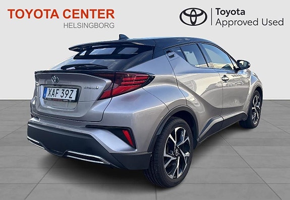 Toyota C-HR 4 of 11
