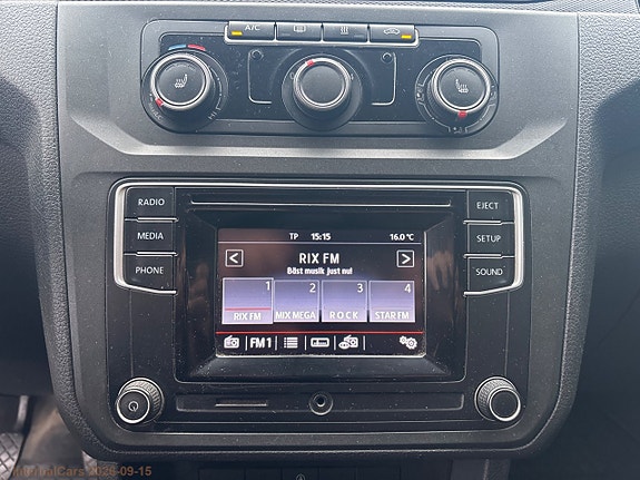 Volkswagen Caddy Maxi 13 of 30