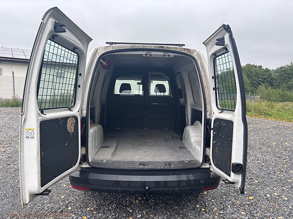 Volkswagen Caddy Maxi 9 of 30