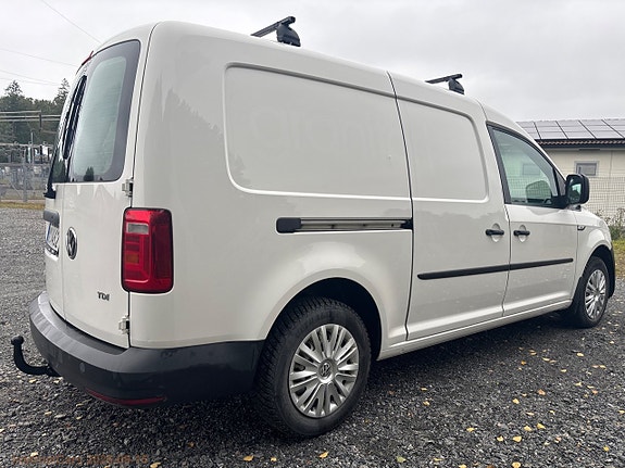 Volkswagen Caddy Maxi 5 of 30