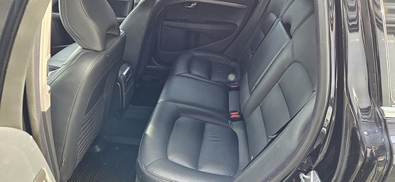 Volvo XC70 14 of 24