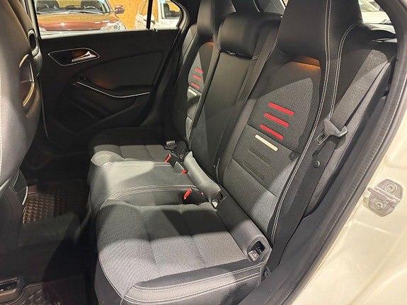 Mercedes-Benz A180 15 of 17