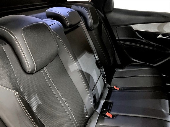 Peugeot 3008 12 of 15