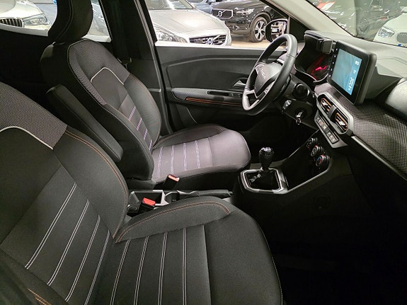 Dacia Sandero Stepway 7 of 10