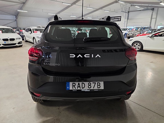 Dacia Sandero Stepway 4 of 5