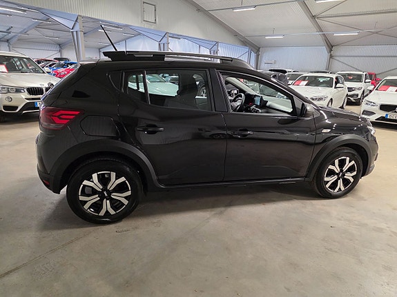 Dacia Sandero Stepway 3 of 5