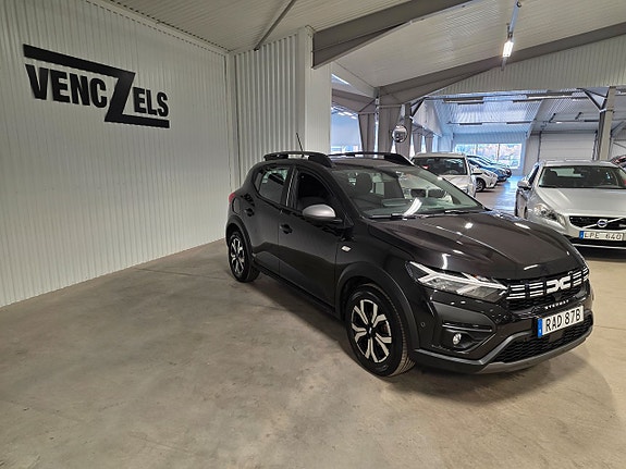 Dacia Sandero Stepway 2 of 5