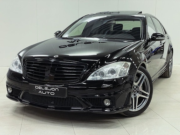 Mercedes-Benz S65 16 of 25