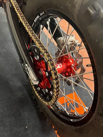Rieju MR 300 PRO 4 of 8