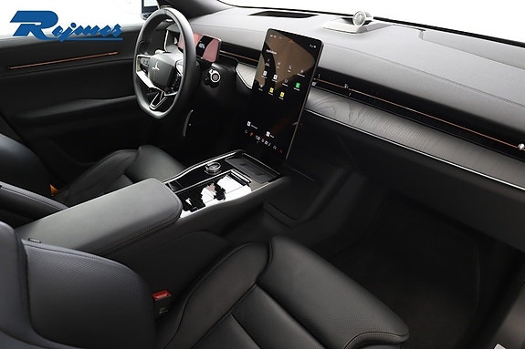 Polestar 3 9 of 22