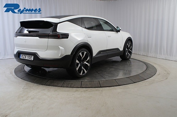 Polestar 3 3 of 5