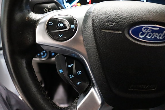 Ford Transit Connect 15 of 19