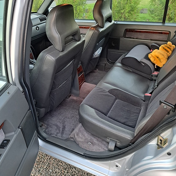 Volvo 940 9 of 12