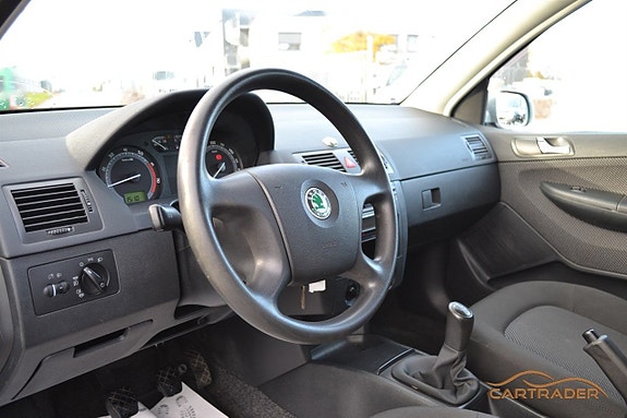 Skoda Fabia 8 of 18
