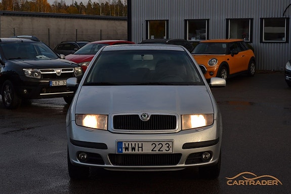 Skoda Fabia 5 of 18