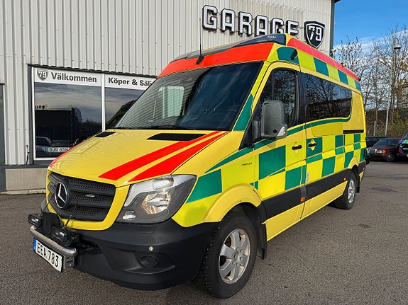 Mercedes-Benz Sprinter 319