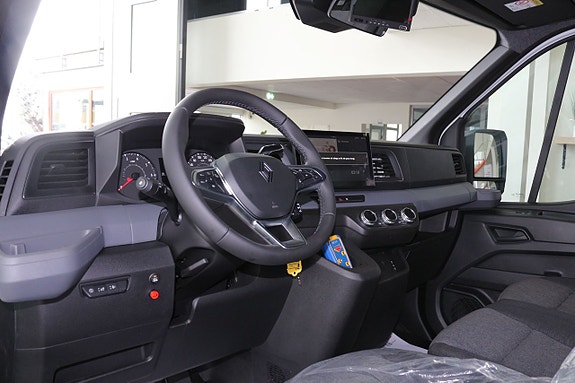 Renault Master 12 of 22