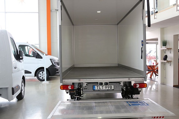 Renault Master 6 of 22
