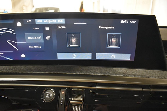 Peugeot e-3008 17 of 24