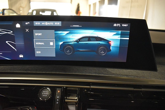 Peugeot e-3008 20 of 24