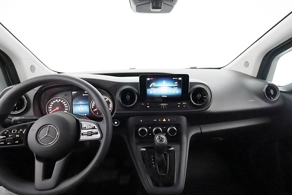 Mercedes-Benz eCitan 11 of 24