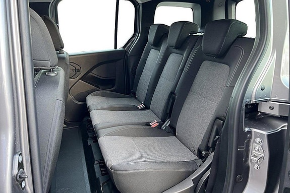 Mercedes-Benz Citan Tourer 7 of 10