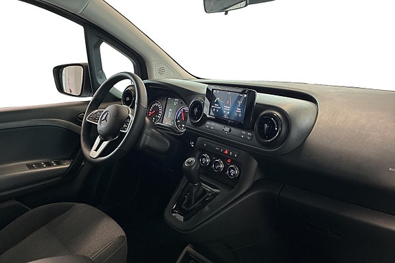 Mercedes-Benz Citan Tourer 10 of 26