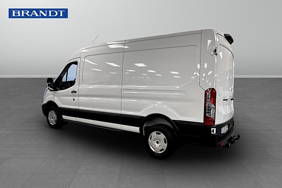 Ford Transit 2 of 5